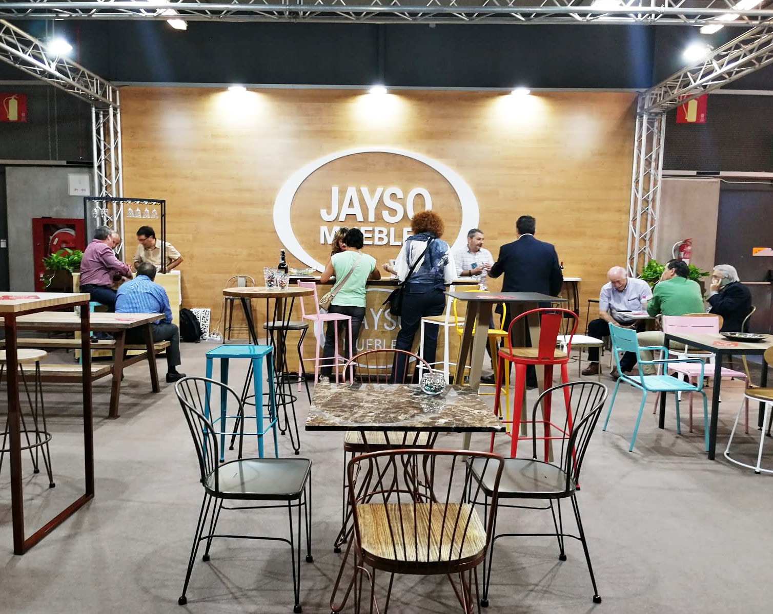 Stand Jayso muebles